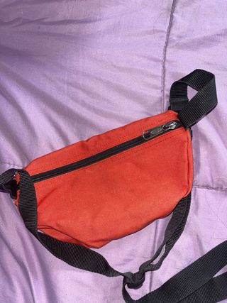 Riñonera Eastpak Roja