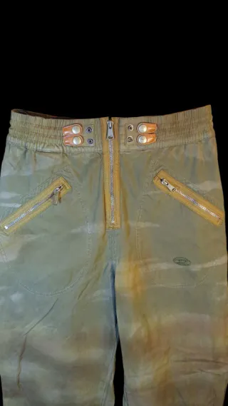 Pantalones Diesel verde y amarillo