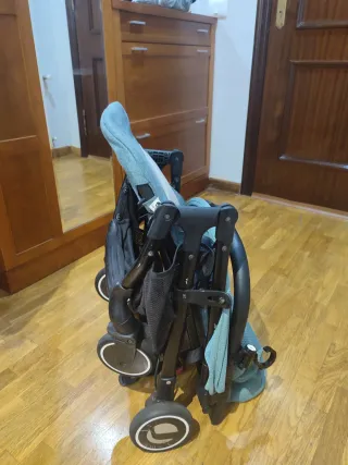 Silla de paseo Jane con plástico de lluvia