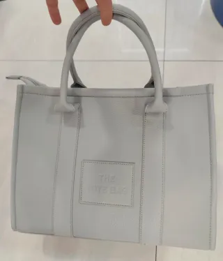 Bolso The Tote Bag Gris