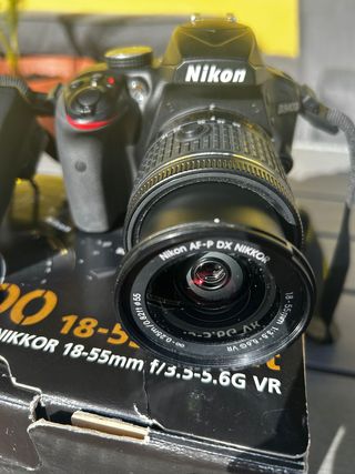 Nikon D3400 + Obiettivo AF-P DX 18-55 VR