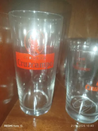 Lote 14 vasos, 3 modelos vasos de Cruzcampo