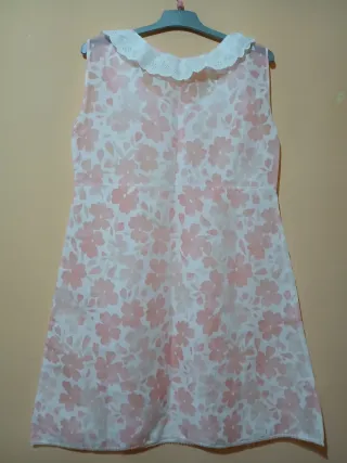 Camisón señora con cuello de encaje