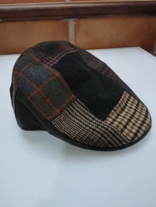 Gorra de caballero patchwork SIN ESTRENAR. BEIRETS