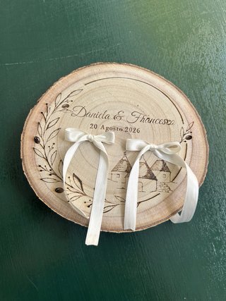 Ceppo portafedi personalizzato incisione