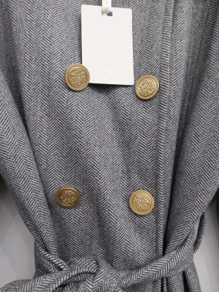 Cappottino foderato con bottoni oro