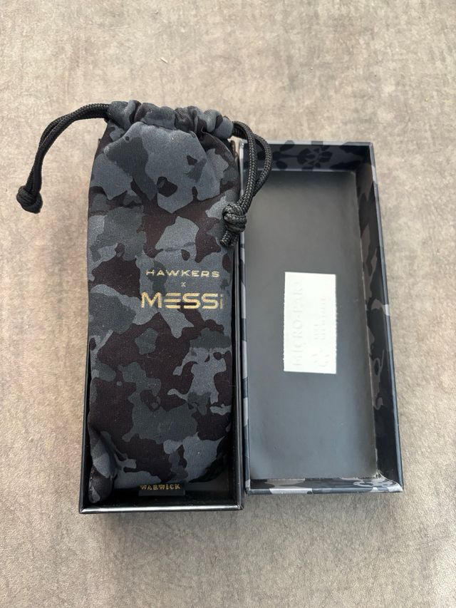 Gafas Hawkers Leo Messi Negras