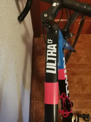 Bicicleta BTWIN Ultra Carbono Talla 56