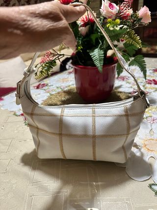 Borsa trousse Chanel bianca