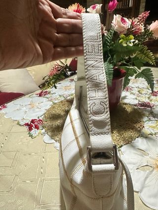 Borsa trousse Chanel bianca