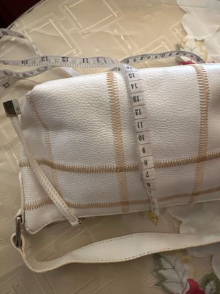 Borsa trousse Chanel bianca