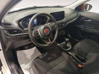 Fiat Tipo HB Red 1.0 74kW (100CV)