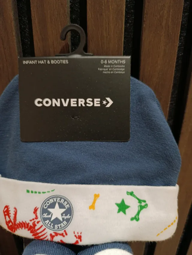 Set Converse Cappellino e scarpine 0-6 Mesi