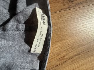 Top corto pull bear gris