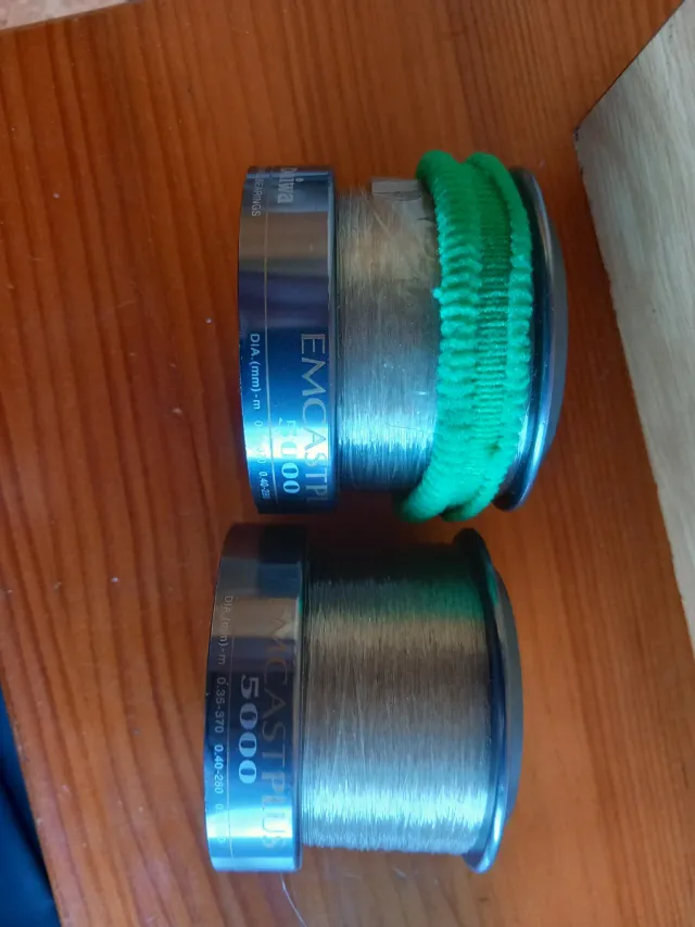 Carrete Daiwa 5000 Emcast Plus