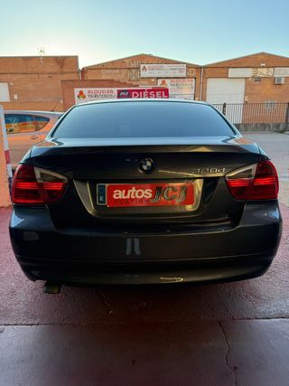 BMW 320D 163cv 6 velocidades 12 MESES DE GARANTIA