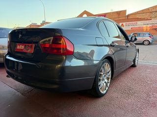 BMW 320D 163cv 6 velocidades 12 MESES DE GARANTIA