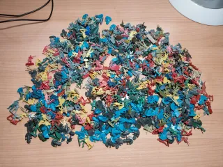 Lotti di soldatini 1/72 vari