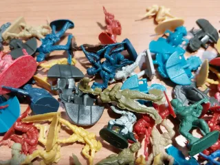 Lotti di soldatini 1/72 vari