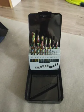 Juego 19 Brocas HSS Cobalto Powerfix