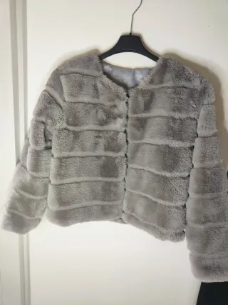 Giacca pelliccia grigia