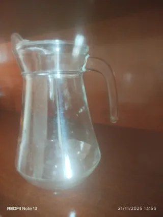 Lote 18 vasos + jarra de regalo 15€ no negociable