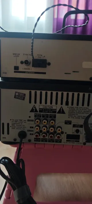 Minicadena Aiwa Negra