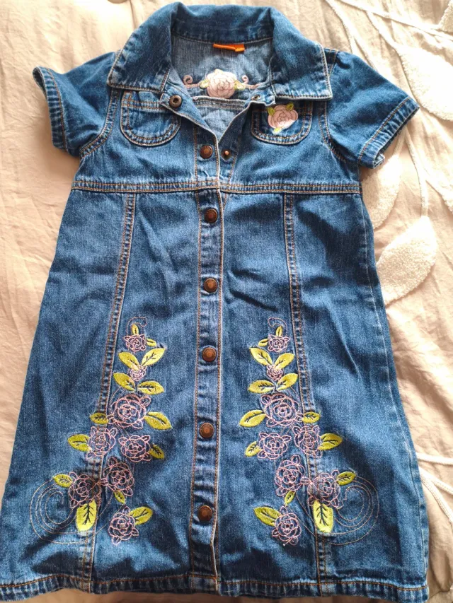 Vestido vaquero niña bordado flores