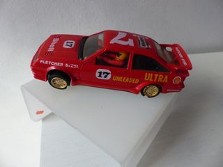 SCALEXTRIC  - FORD SIERRA ROJO