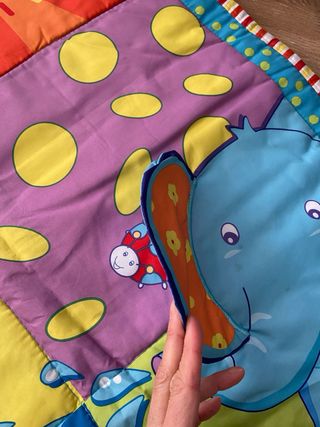 Manta de juegos para bebé Tiny Love