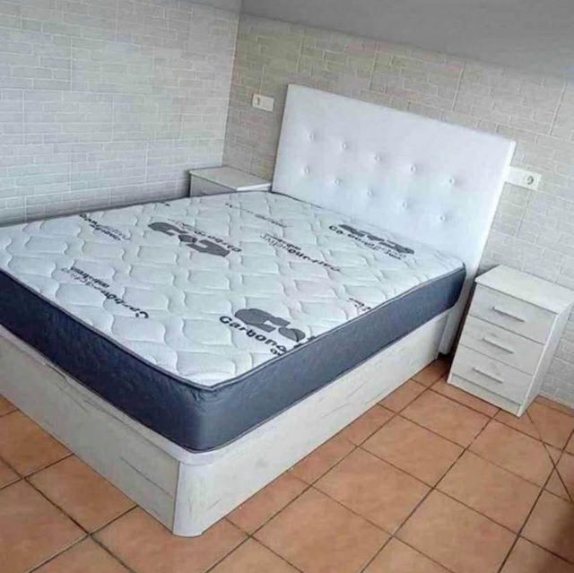 Colchones y canapés nuevos