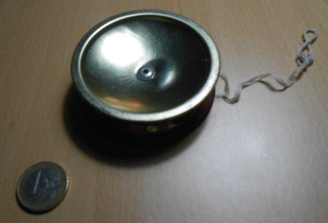 Giocattolo yo-yo in metallo
