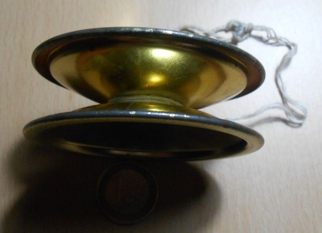 Giocattolo yo-yo in metallo
