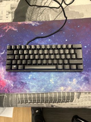 Consola PS4 Negra + Accesorios