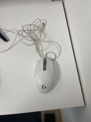 Consola PS4 Negra + Accesorios