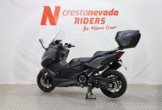 Yamaha TMAX 560 TECH MAX