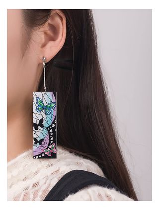 Pendientes mariposa Kimetsu no Yaiba