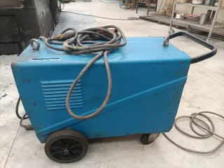 Máquina Soldar MIG-MAG y Electrodo