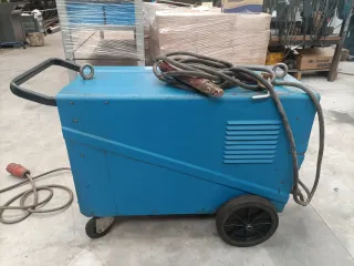 Máquina Soldar MIG-MAG y Electrodo