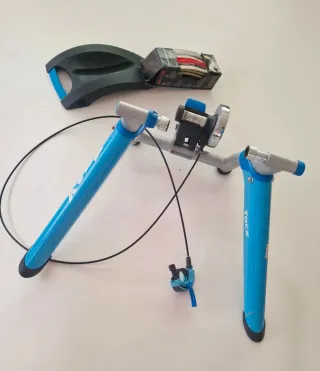 Rodillo Tacx Satori y mochila de transporte