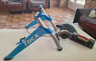 Rodillo Tacx Satori y mochila de transporte