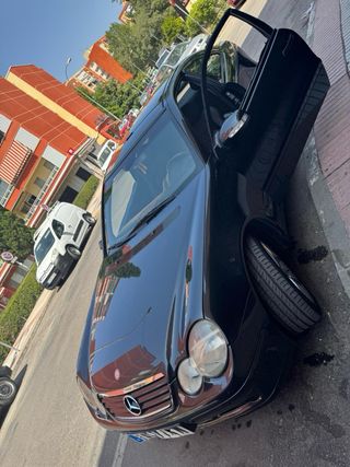 Mercedes-Benz C220 coupe 2005