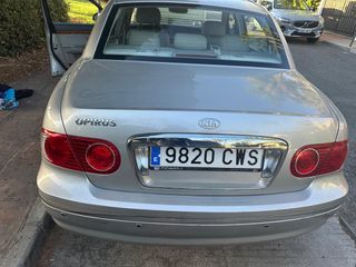 KIA Opirus 2004