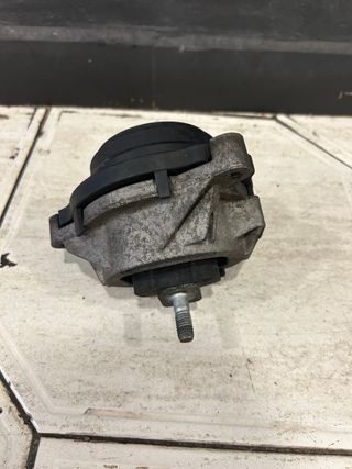 Soporte Motor BMW 6787657