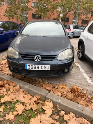 Volkswagen Golf 2004
