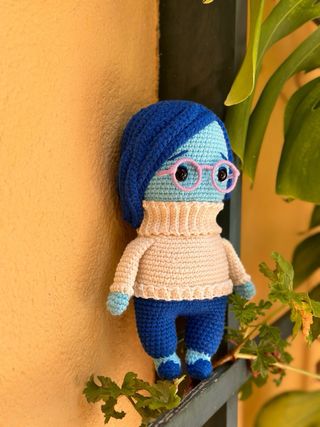 Muñeca Tristeza Inside Out Crochet Amigurumi