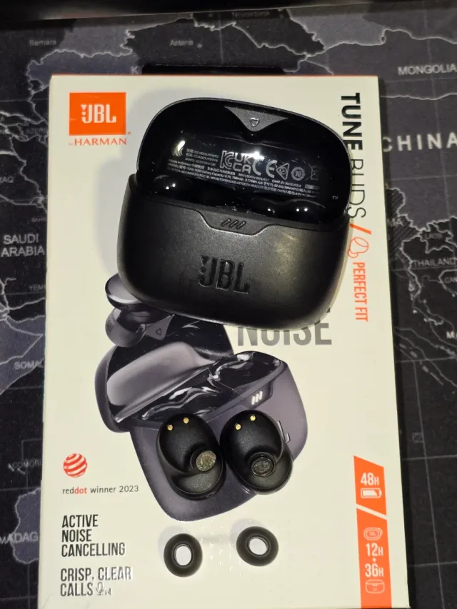 Auriculares JBL TUNE BUDS Negros