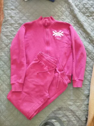 Chándal Benetton rosa