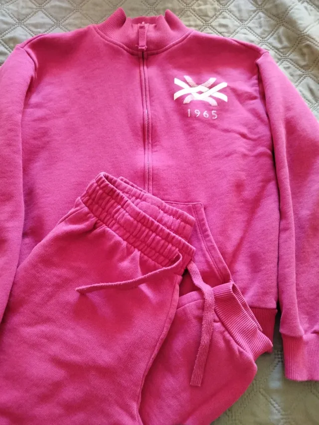 Chándal Benetton rosa