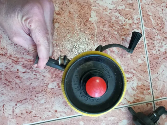 Carrete de pesca Sagarra